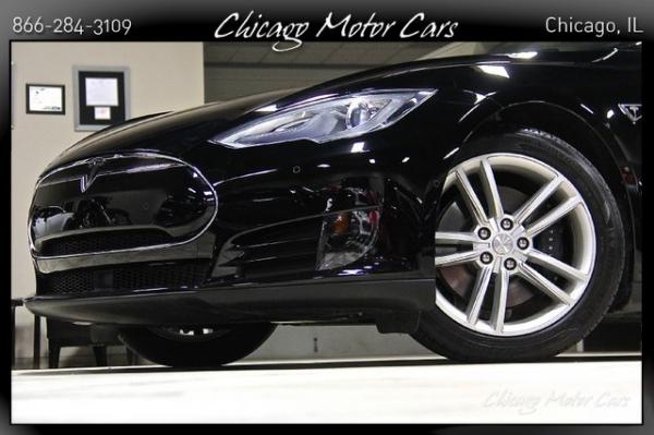 Used 2015 Tesla Model S 70D for sale Sold at Chicago Motor Cars in West Chicago IL 60185 6