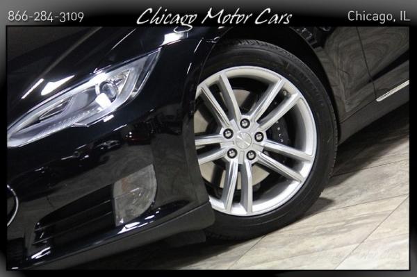 Used 2015 Tesla Model S 85D for sale Sold at Chicago Motor Cars in West Chicago IL 60185 4