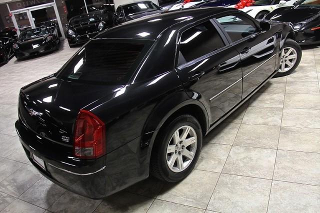 New-2007-Chrysler-300-Touring-Touring