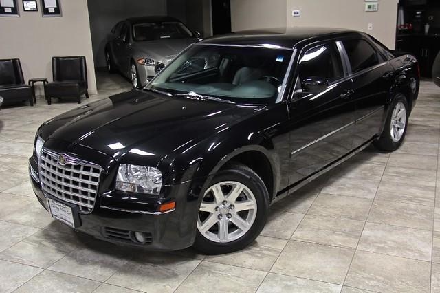 New-2007-Chrysler-300-Touring-Touring