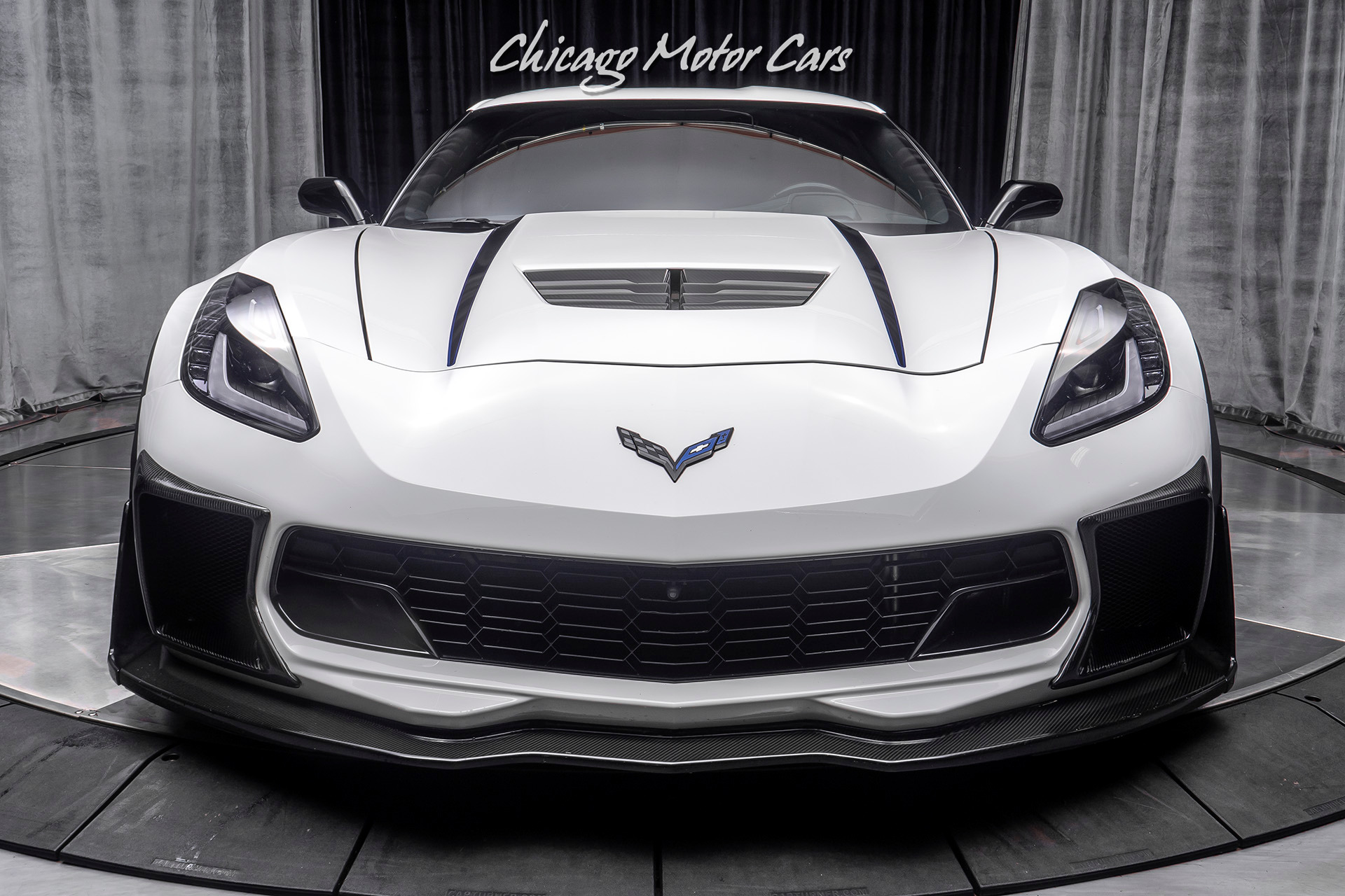 Used-2015-Chevrolet-Corvette-Z06-2LZ-Coupe-1000-HORSEPOWER