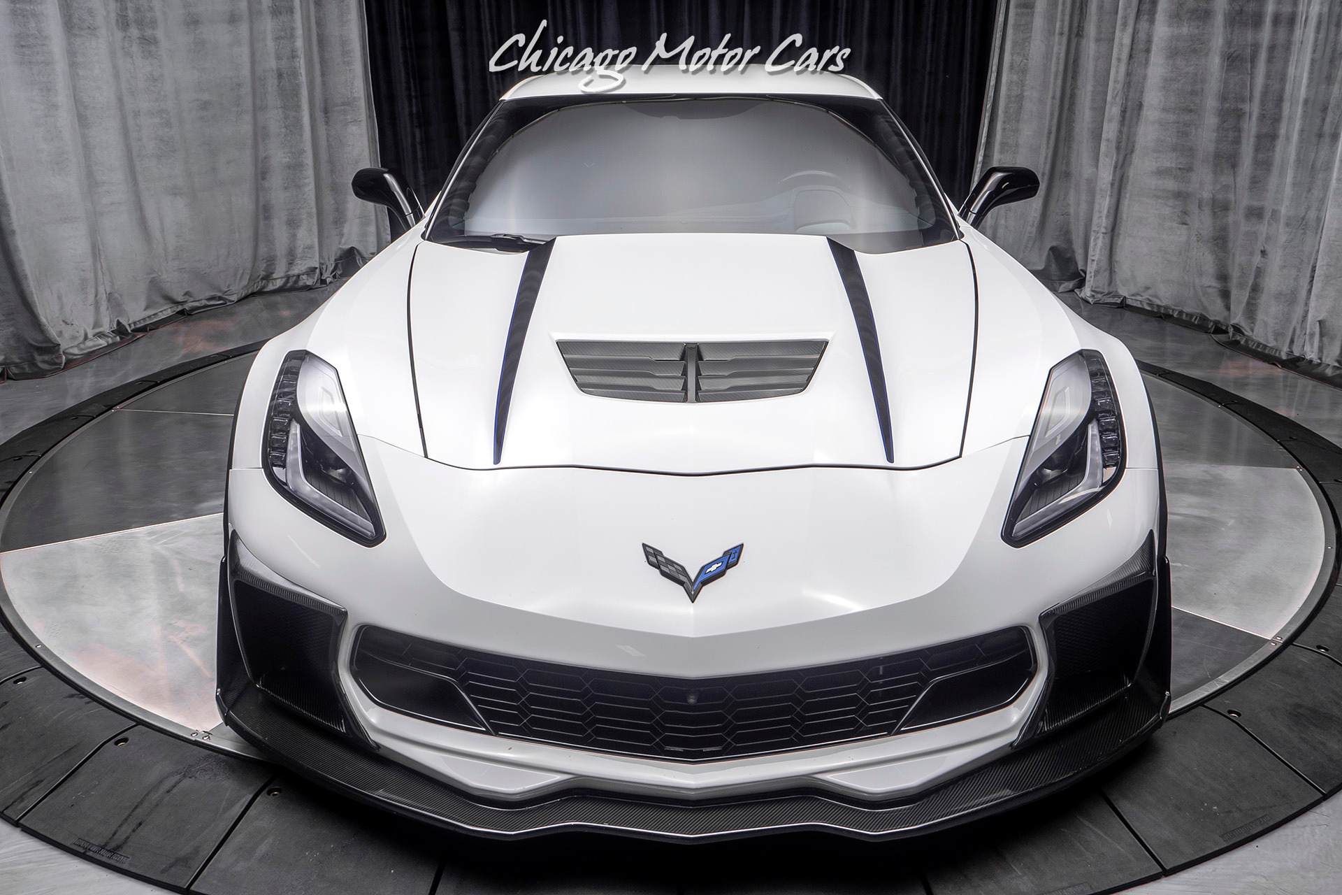 Used-2015-Chevrolet-Corvette-Z06-2LZ-Coupe-1000-HORSEPOWER