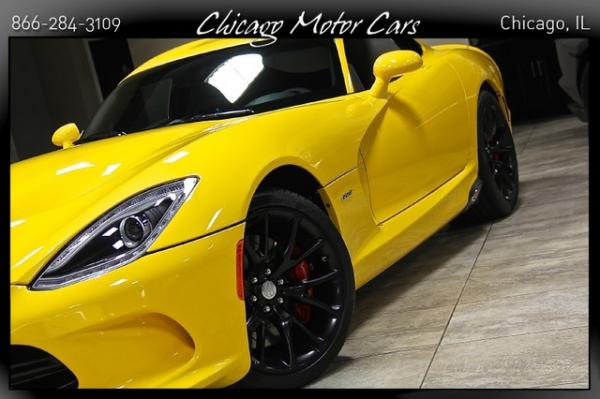 Used 2014 Dodge Viper GTS GTS for sale Sold at Chicago Motor Cars in West Chicago IL 60185 2