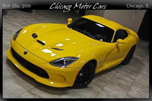 Used 2014 Dodge Viper GTS GTS for sale Sold at Chicago Motor Cars in West Chicago IL 60185 3