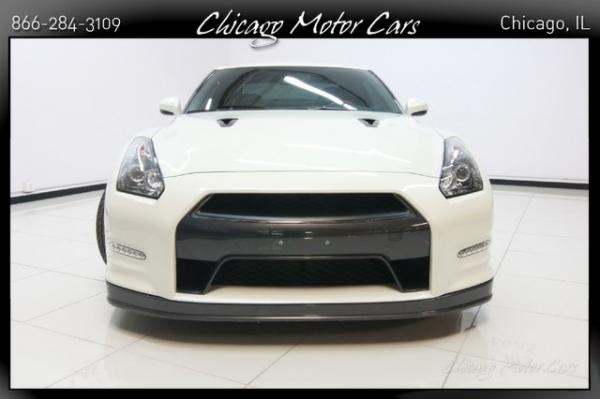 Used 2014 Nissan GT-R Black Edition for sale Sold at Chicago Motor Cars in West Chicago IL 60185 4