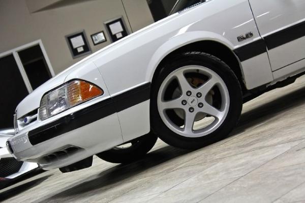 New 1991 Ford Mustang 5.0 Notchback LX 5.0 for sale Sold at Chicago Motor Cars in West Chicago IL 60185 3