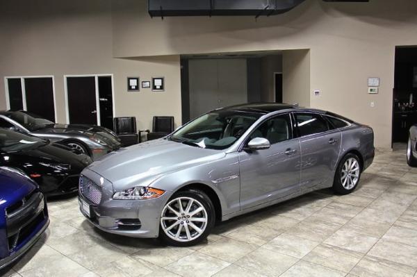 New 2013 Jaguar XJ AWD for sale Sold at Chicago Motor Cars in West Chicago IL 60185 3
