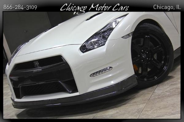 Used-2013-Nissan-GT-R-Black-Edition