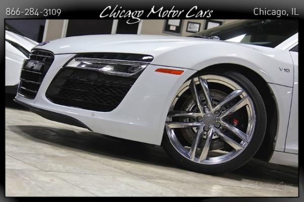Used 2014 Audi R8 for sale Sold at Chicago Motor Cars in West Chicago IL 60185 3