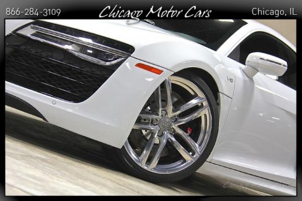 Used 2014 Audi R8 for sale Sold at Chicago Motor Cars in West Chicago IL 60185 6