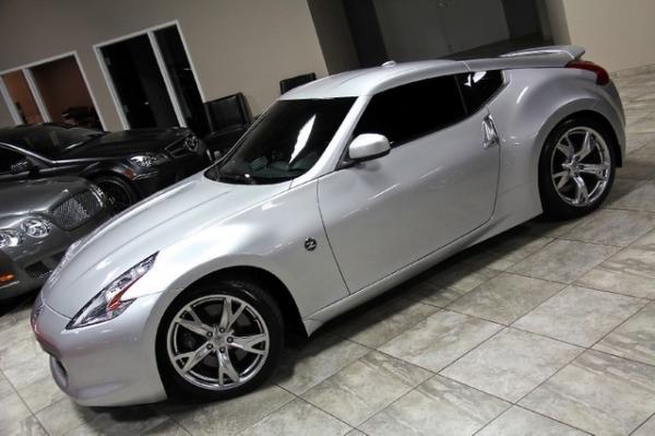 New-2010-Nissan-370Z-Touring