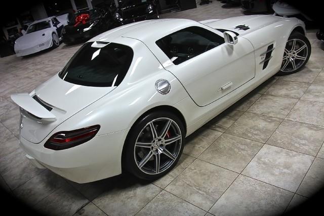 Used-2011-Mercedes-Benz-SLS-AMG-Gullwing