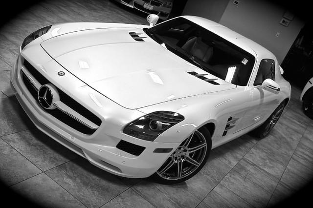 Used-2011-Mercedes-Benz-SLS-AMG-Gullwing