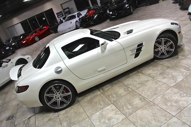 Used-2011-Mercedes-Benz-SLS-AMG-Gullwing