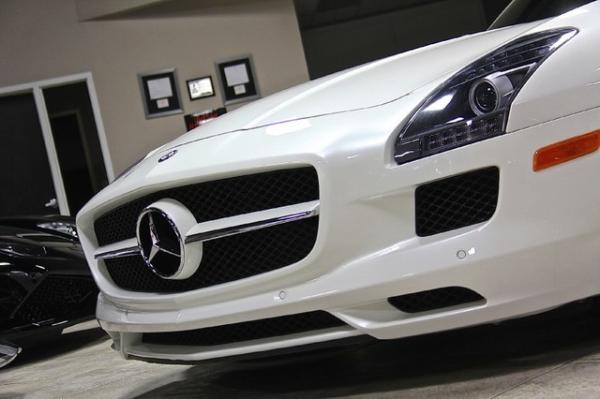 Used-2011-Mercedes-Benz-SLS-AMG-Gullwing