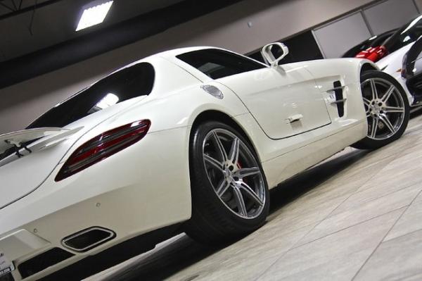 Used-2011-Mercedes-Benz-SLS-AMG-Gullwing