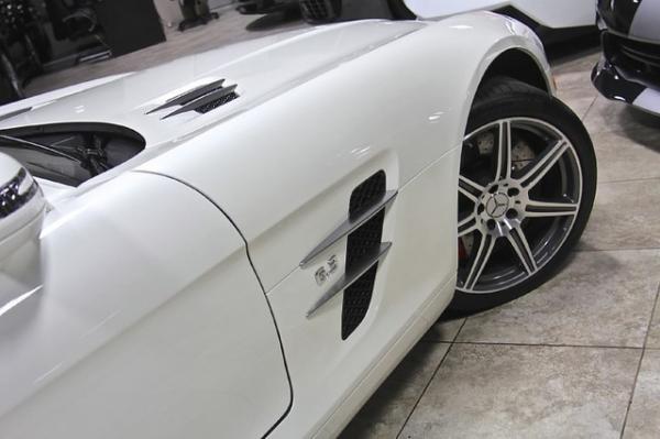 Used-2011-Mercedes-Benz-SLS-AMG-Gullwing