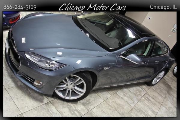 Used 2014 Tesla Model S 60 kWh Battery 60 for sale Sold at Chicago Motor Cars in West Chicago IL 60185 4