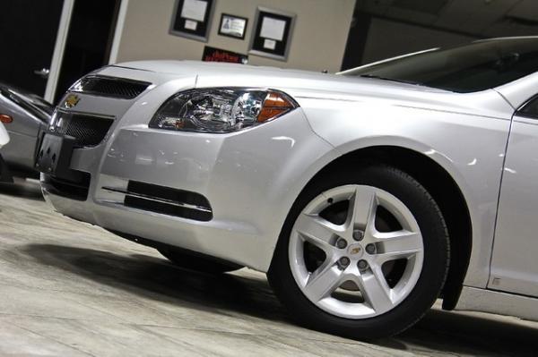 New 2009 Chevrolet Malibu LS for sale Sold at Chicago Motor Cars in West Chicago IL 60185 3