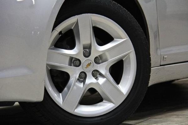 New 2009 Chevrolet Malibu LS for sale Sold at Chicago Motor Cars in West Chicago IL 60185 6