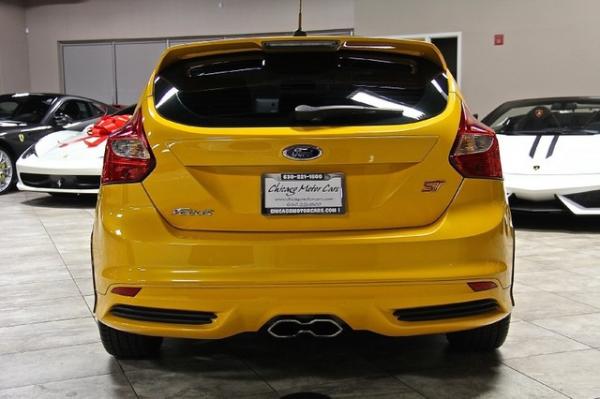 New-2013-Ford-Focus-ST