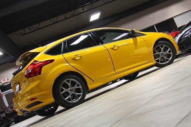 New-2013-Ford-Focus-ST