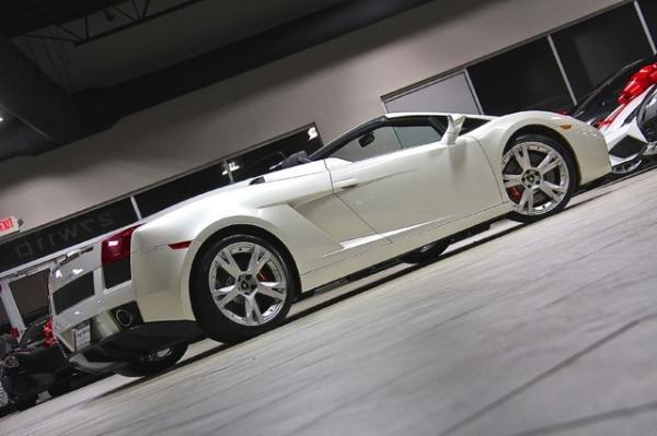 Used-2006-Lamborghini-Gallardo-Spyder-6-Speed-Manual