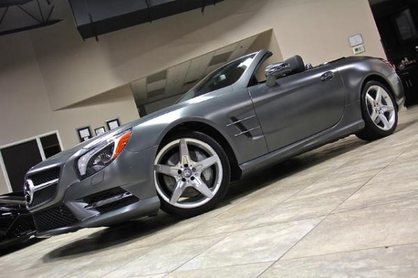 Used 2013 Mercedes-Benz SL550 for sale Sold at Chicago Motor Cars in West Chicago IL 60185 3