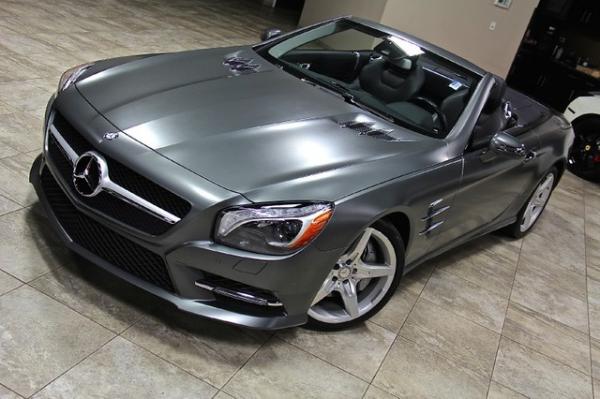 Used 2013 Mercedes-Benz SL550 for sale Sold at Chicago Motor Cars in West Chicago IL 60185 4
