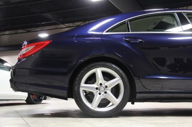 New-2013-Mercedes-Benz-CLS550-4-Matic