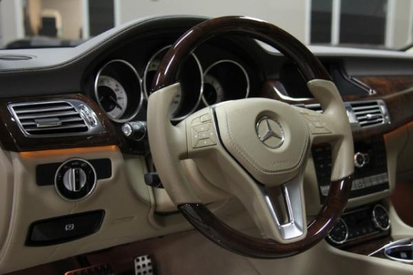 New-2013-Mercedes-Benz-CLS550-4-Matic