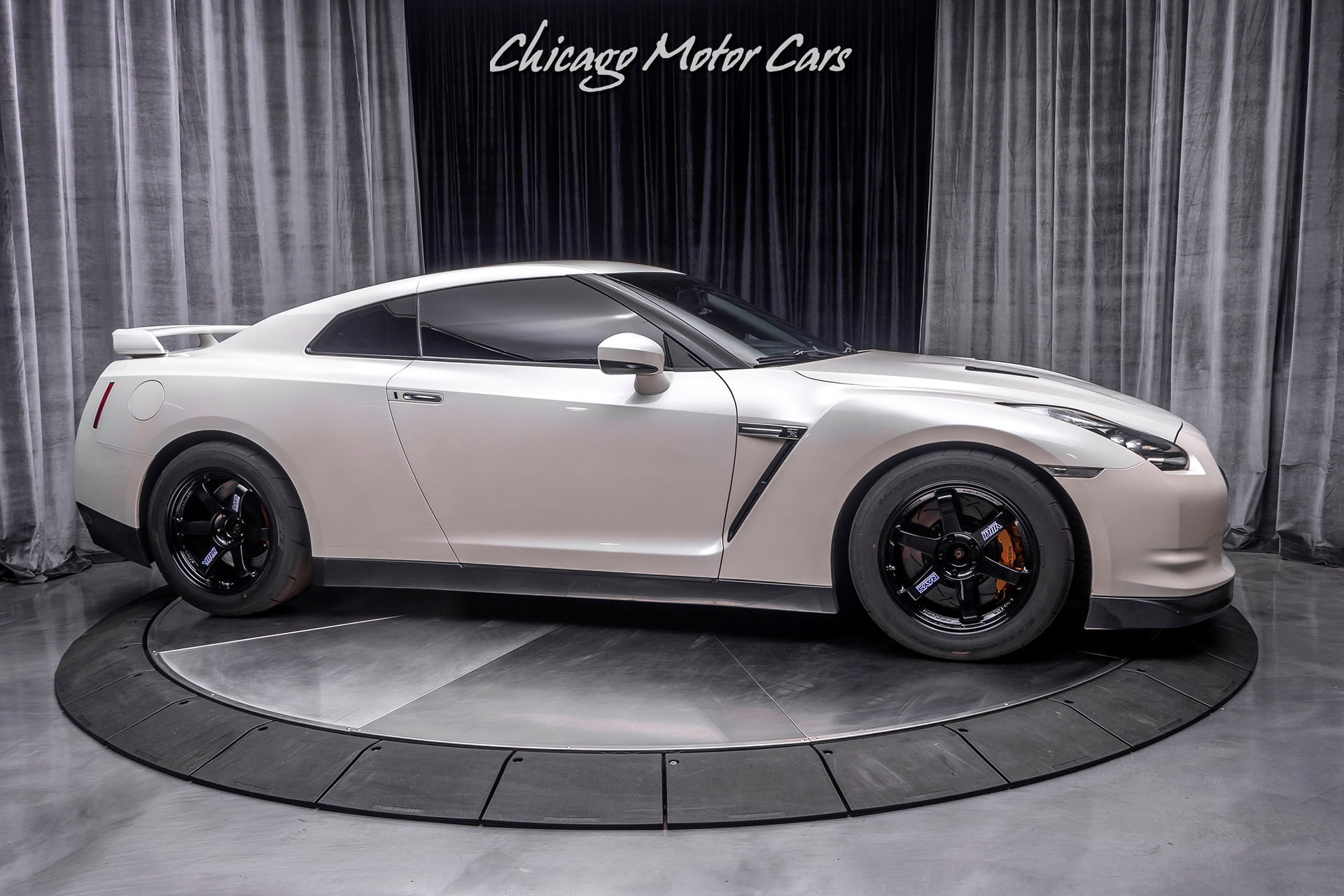 Used-2010-Nissan-GT-R-Premium-Coupe-1400-Horsepower-BUILT-BY-BOOSTIN-PERFORMANCE