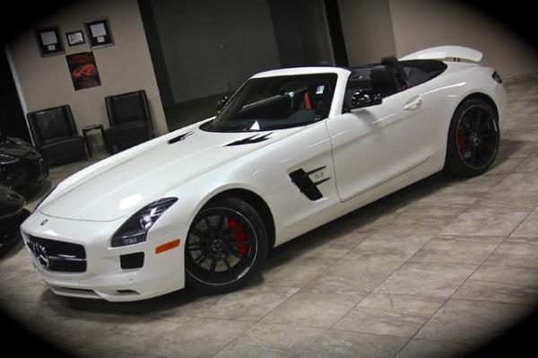 Used 2013 Mercedes-Benz SLS AMG GT for sale Sold at Chicago Motor Cars in West Chicago IL 60185 4