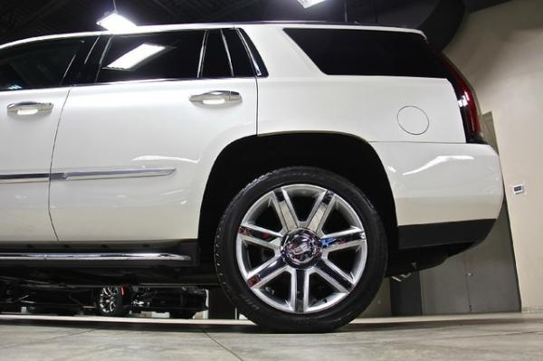 Used-2015-Cadillac-Escalade-Luxury-4WD