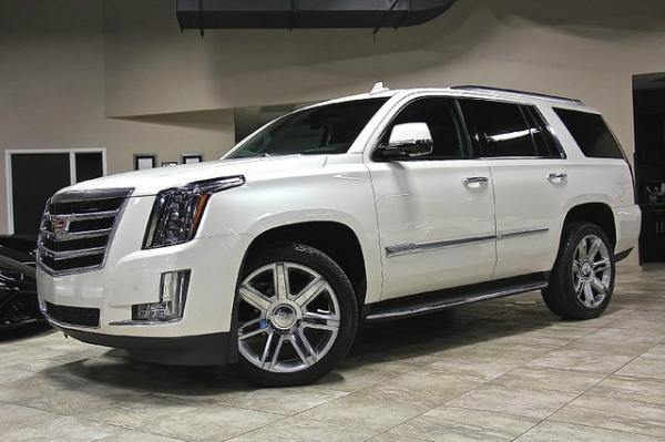 Used 2015 Cadillac Escalade Luxury 4WD for sale Sold at Chicago Motor Cars in West Chicago IL 60185 1