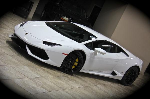 Used 2015 Lamborghini Huracan LP610-4 for sale Sold at Chicago Motor Cars in West Chicago IL 60185 4