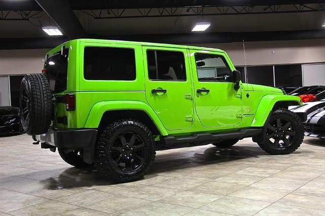 New-2013-Jeep-Wrangler-Unlimited-Sahara-4WD