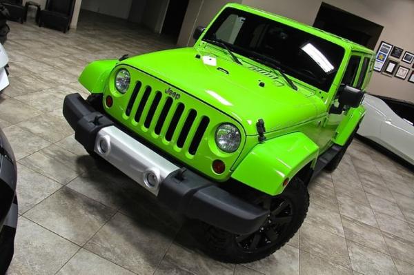 New-2013-Jeep-Wrangler-Unlimited-Sahara-4WD