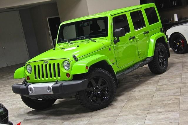 New-2013-Jeep-Wrangler-Unlimited-Sahara-4WD