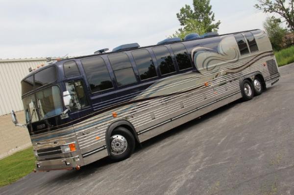 New-1999-Prevost-Tour-Bus