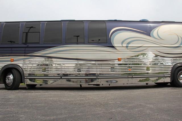 New-1999-Prevost-Tour-Bus