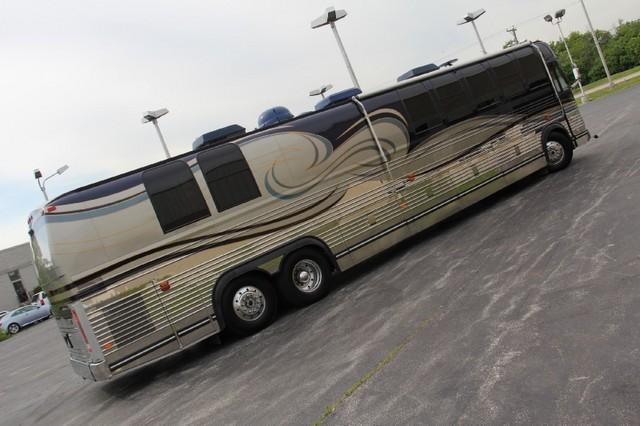 New-1999-Prevost-Tour-Bus