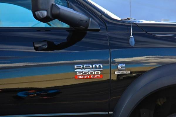 New 2011 Ram 5500 SLT Flatbed/Hauler 4WD for sale Sold at Chicago Motor Cars in West Chicago IL 60185 4