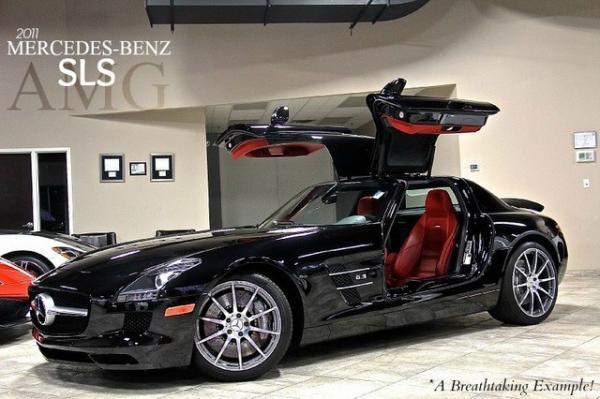 Used 2011 Mercedes-Benz SLS AMG Gullwing for sale Sold at Chicago Motor Cars in West Chicago IL 60185 1