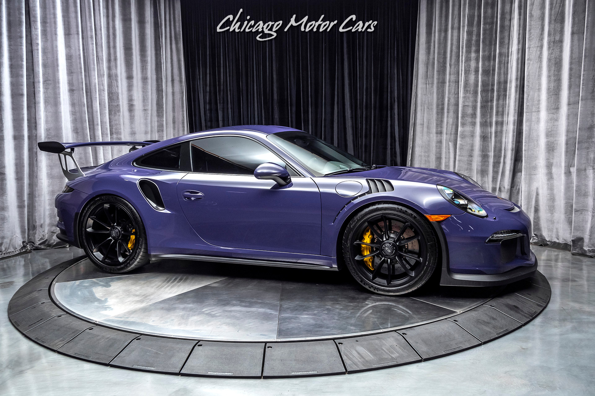 Used-2016-Porsche-911-991-GT3-RS-Coupe-Original-MSRP-202K-CERAMIC-COMPOSITE-BRAKES-2900-MILES