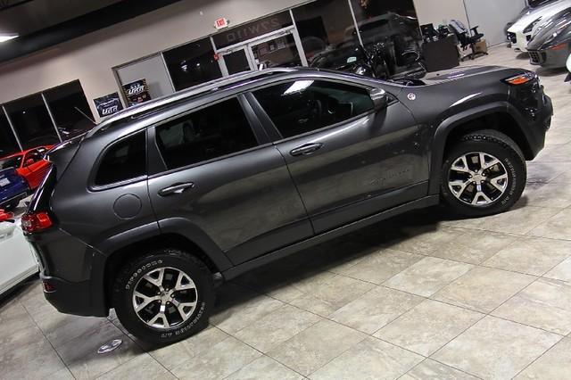 New-2014-Jeep-Cherokee-Trailhawk-4WD