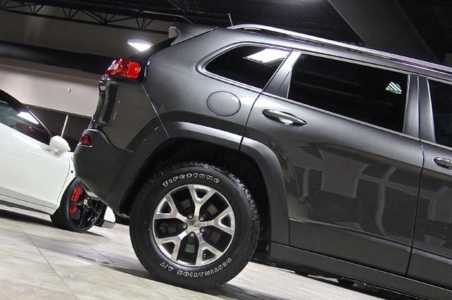 New-2014-Jeep-Cherokee-Trailhawk-4WD