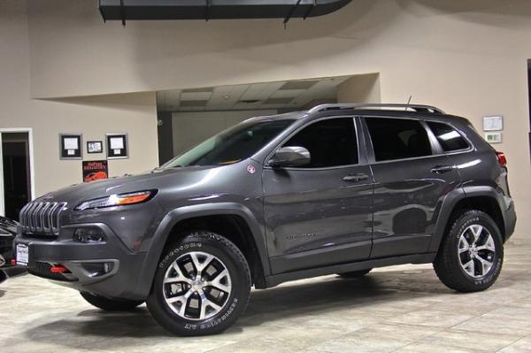 New-2014-Jeep-Cherokee-Trailhawk-4WD