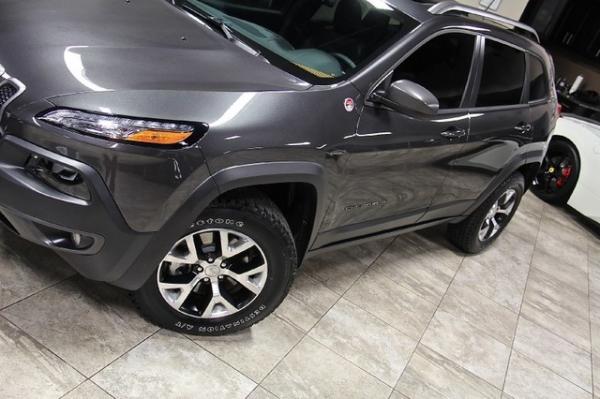 New 2014 Jeep Cherokee Trailhawk 4WD for sale Sold at Chicago Motor Cars in West Chicago IL 60185 6