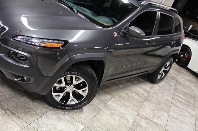 New-2014-Jeep-Cherokee-Trailhawk-4WD